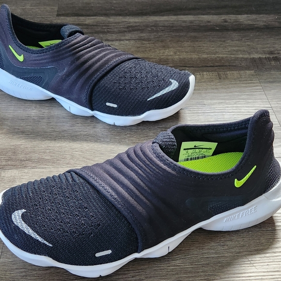 *NEW* Nike Free RN 3.0 Flyknit Sz 10 Slip On Running Walking RARE HTF Shoe Black - Picture 12 of 12
